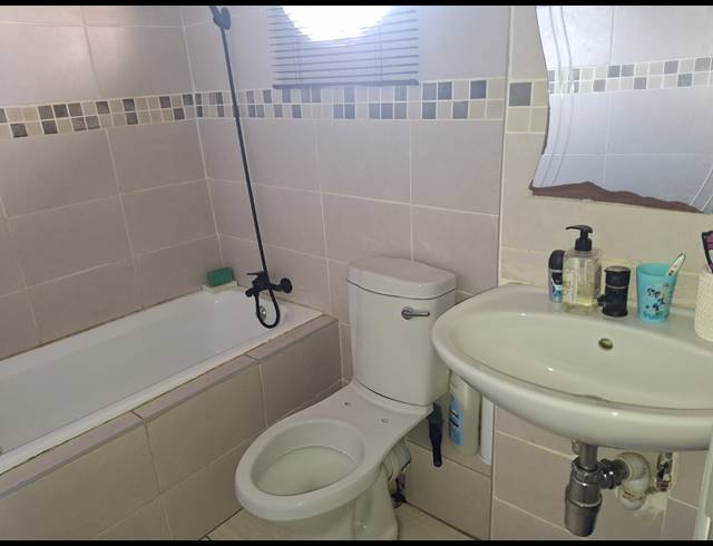 2 BEDROOM APARTMENT FOR SALE IN WINDMILL PARK